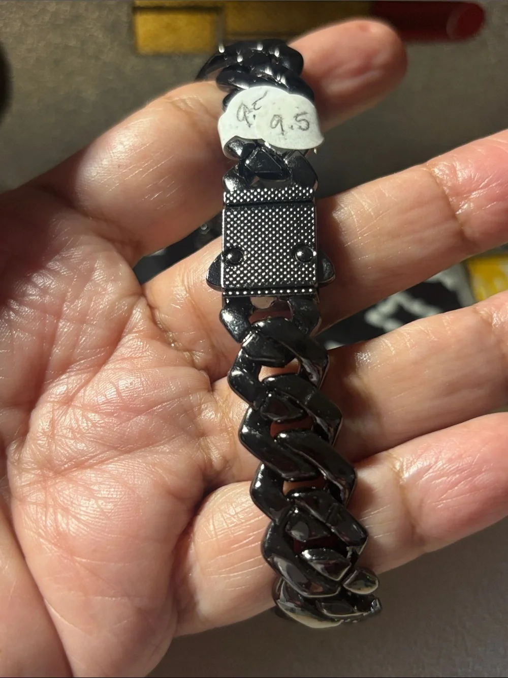 9.5” Men's Black Pavé Cuban Link Bracelet - Unknown Brand